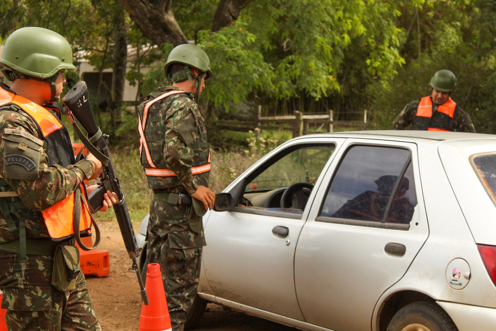 Notícia - Exército Brasileiro realiza Operação Fronteira Sul em